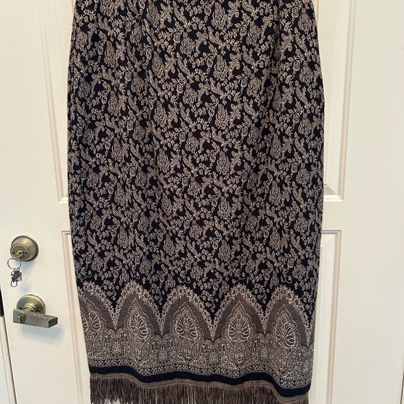 Dress Barn Dresses & Skirts - Ladies skirt